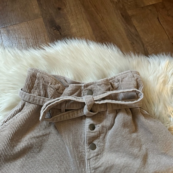 BÖHME Corduroy High Waisted Paper Bag Shorts In Taupe - Picture 3 of 5